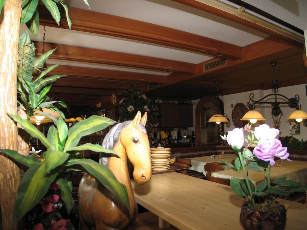 Rechtenthal Hotel Termeno