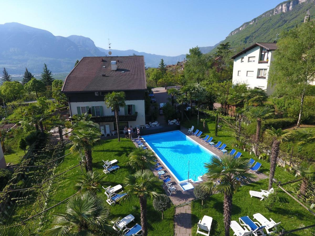 Rechtenthal Hotel 2*